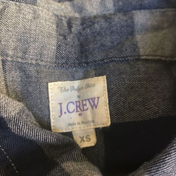 J. Crew Womens The Perfect Shirt size XS Flannel - Picture 4 of 4